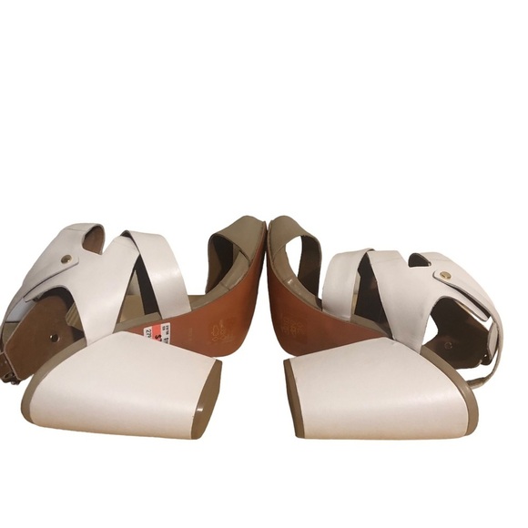 Le Chateau High Heels - Women Size 8 - NWOT - Picture 4 of 7